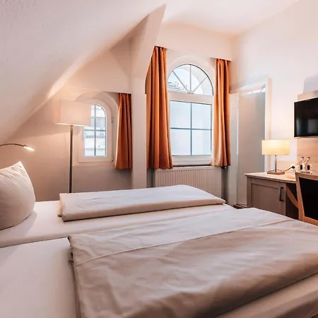 Gorch Fock تيميندورفير ستراند