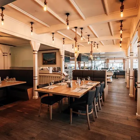 فندق Gorch Fock 3*