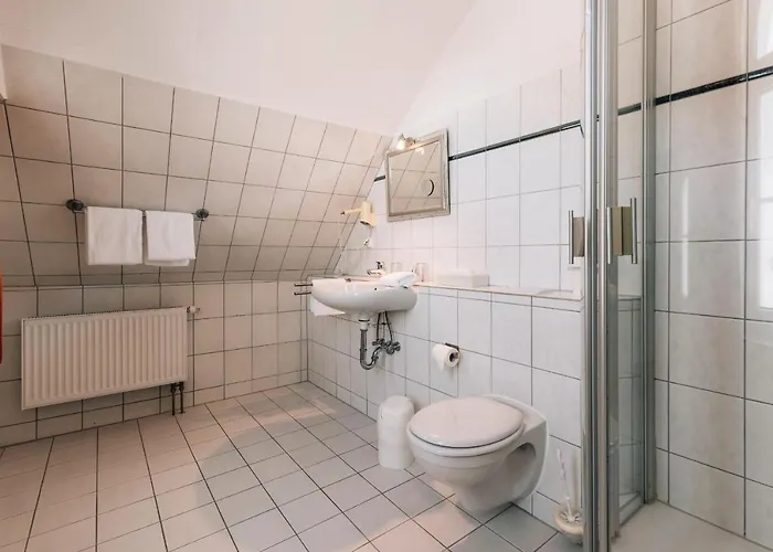 Gorch Fock فندق 3*