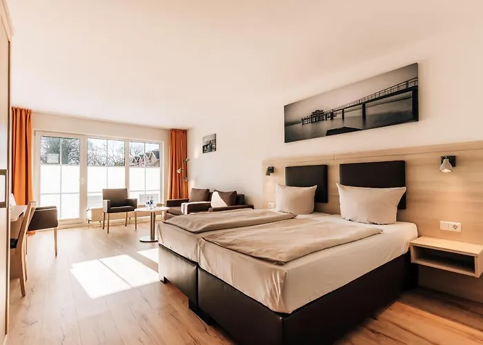 Gorch Fock فندق 3*