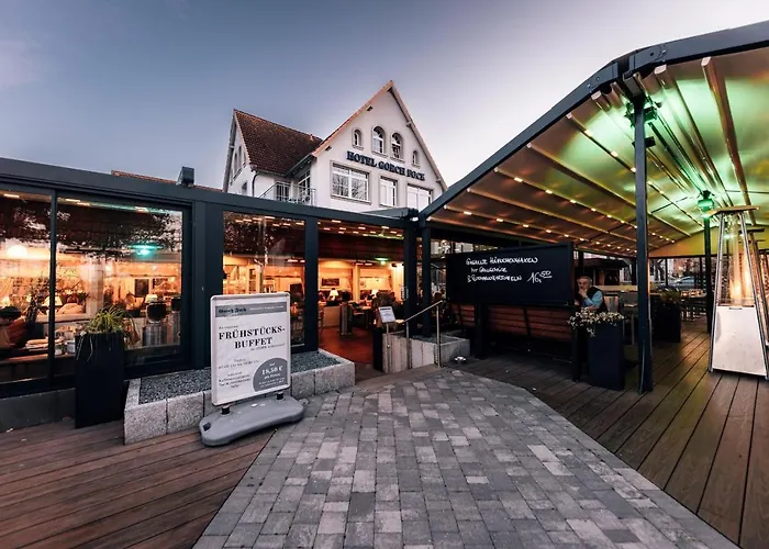 فندق Gorch Fock تيميندورفير ستراند